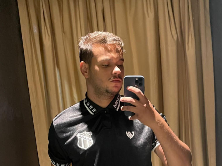 Janvier é torcedor do Ceará e acredita que respeito e equidade são fundamentais para valorizar e incentivar o futebol feminino. (Foto: Arquivo pessoal ) Janvier é torcedor do Ceará e acredita que respeito e equidade são fundamentais para valorizar e incentivar o futebol feminino. (Foto: Arquivo pessoal )