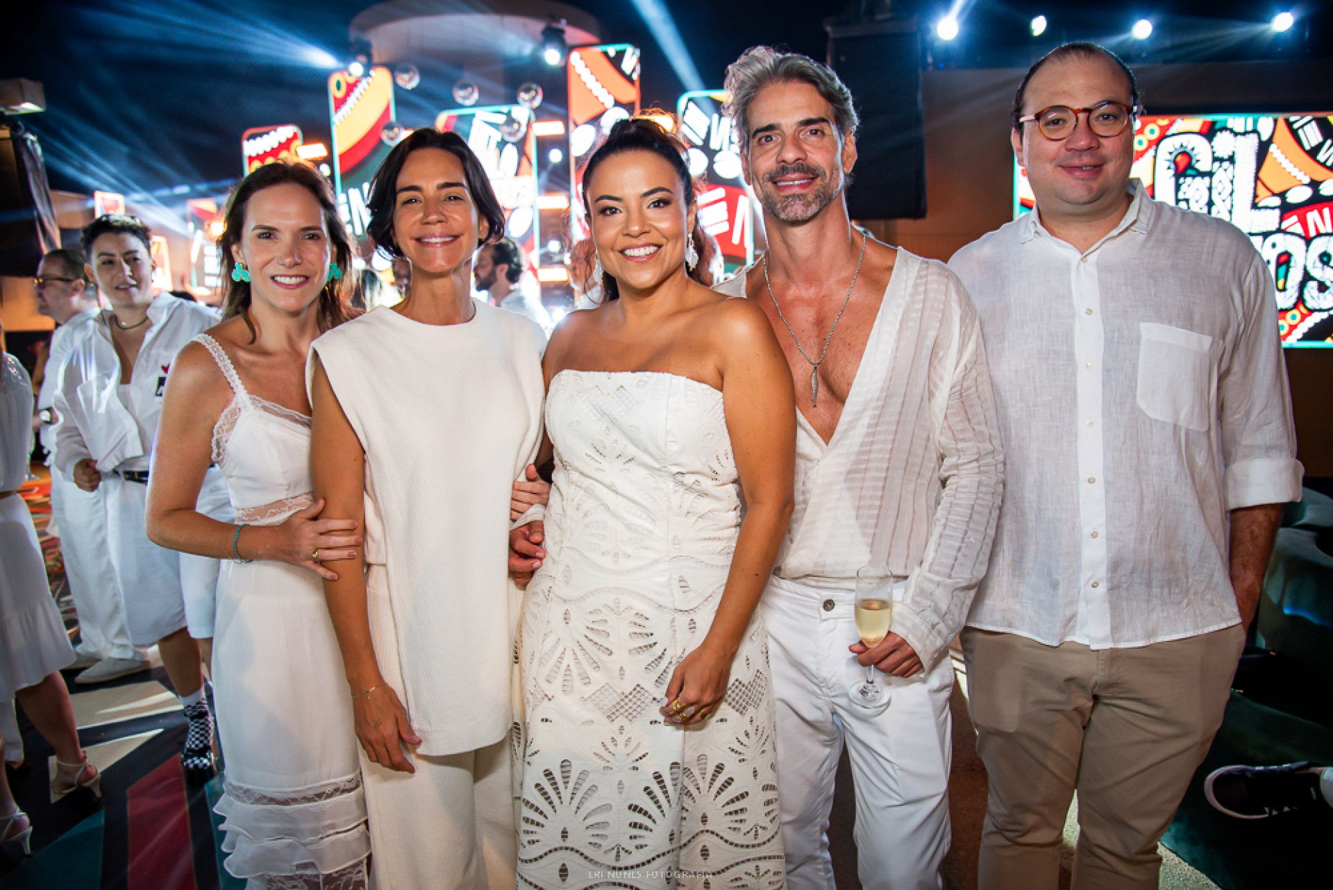 (Foto: eri nunes)Renata Santos, Karina Studart, Camila Nascimento, Fabricio Barreto e Thiago Façanha 