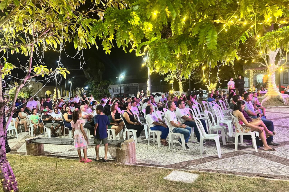 V Festival Letras ENTITY_amp_ENTITYMúsicas, realizado na Praça da Igreja Matriz de Pacatuba(Foto: Acervo pessoal)