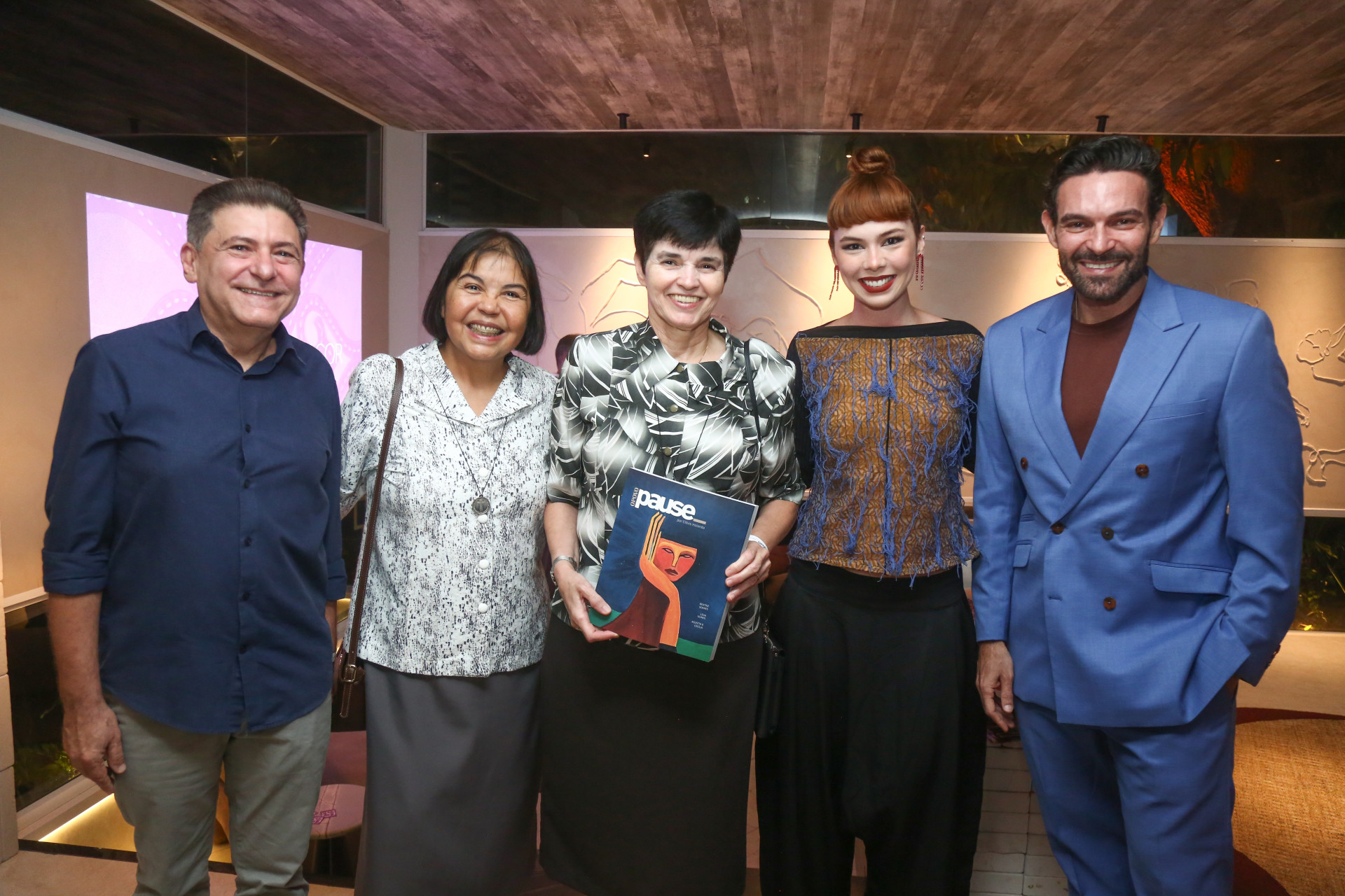 (Foto: JoaoFilho Tavares)Ivan e Marenilda Guimarães, Elda Arruda, Bia Soares e Clovis Holanda