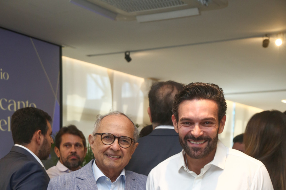 Nazareno Albuquerque 
e Clóvis Holanda (Foto: JoaoFilho Tavares)