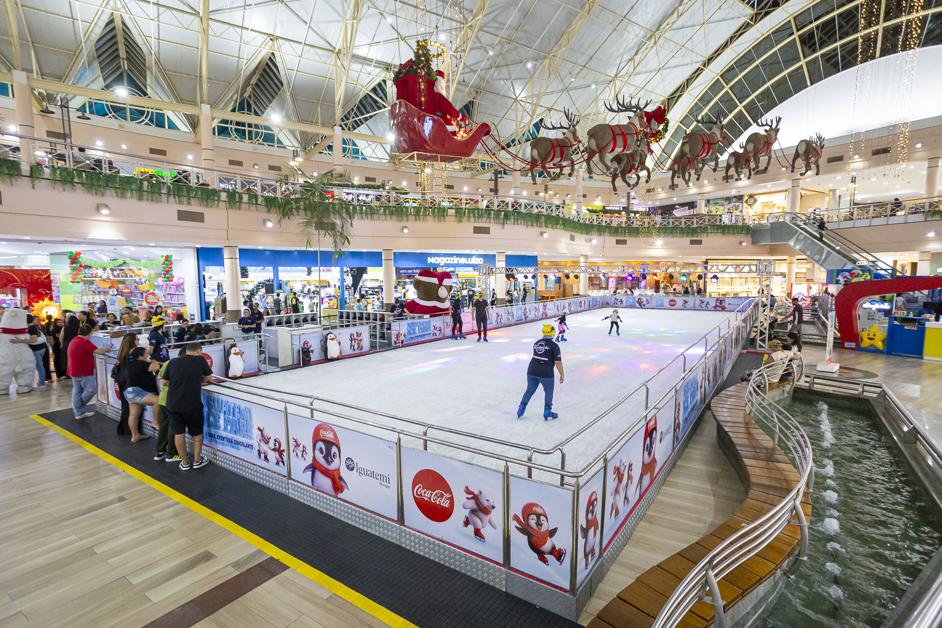 Está aberta para visitação a primeira grande atração de Natal do shopping Iguatemi Bosque (Foto: Nicolas Leiva/Divulgação)