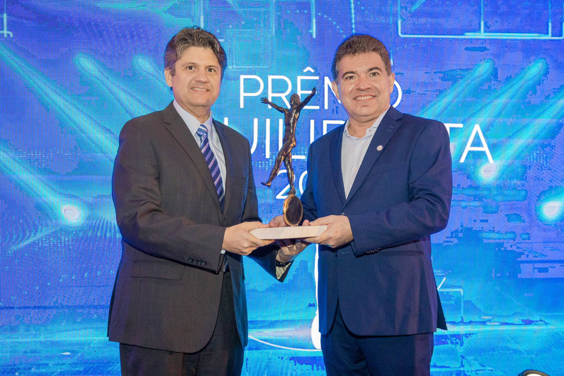 (Foto: Ibef/ Divulgação)Bruno Girão (Equilibrista do Ano) e Renato Aguiar
