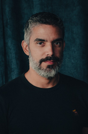 Gyl Giffony lança o livro 