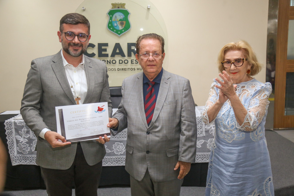 Francisco Cavalcante, José Valdo Silva e Socorro França

