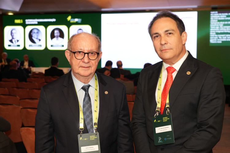 Reive Barros e Luis Carlos Queiroz