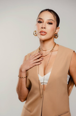 Bailarina cearense Renata Saldanha participa do projeto 