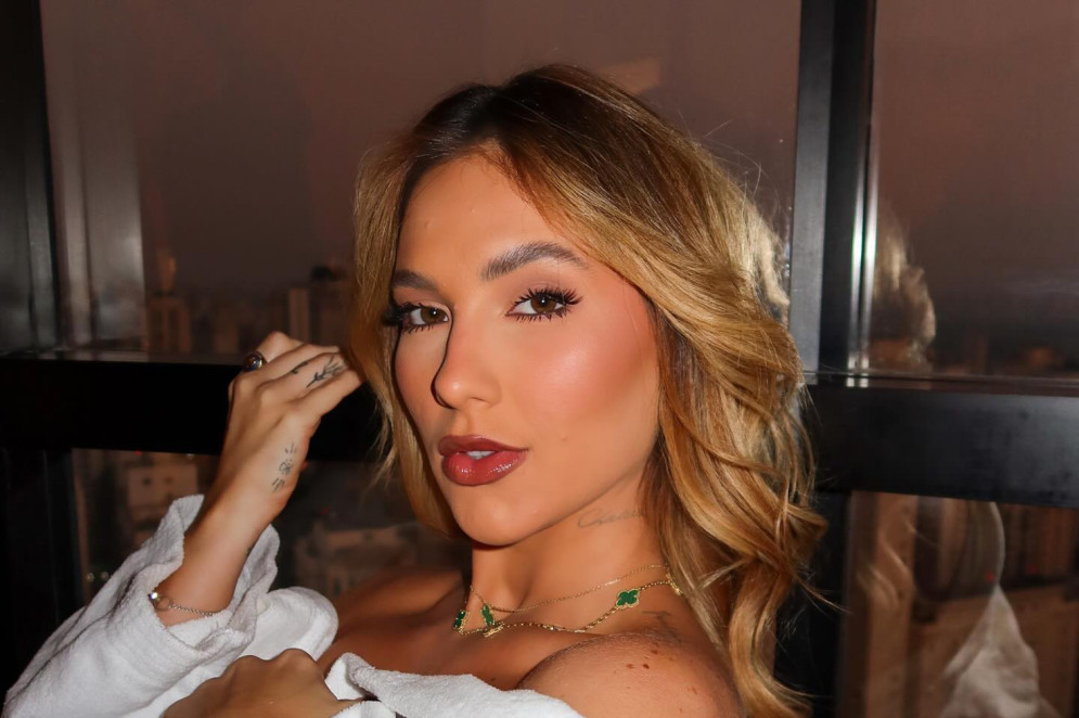 Virg&iacute;nia Fonseca j&aacute; assumiu que fez v&aacute;rios procedimentos est&eacute;ticos, como silicone, botox, harmoniza&ccedil;&atilde;o facial, lipoaspira&ccedil;&atilde;o na axila e na barriga e lipo LAD(Foto: Reprodu&ccedil;&atilde;o/Facebook/Virg&iacute;nia Fonseca)