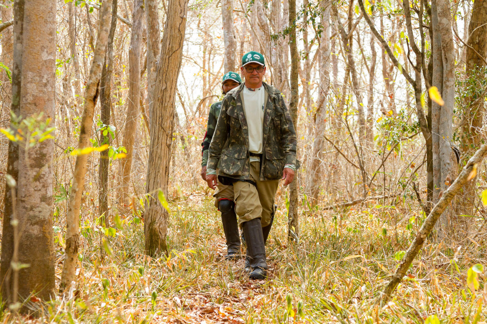 No dia 6 de fevereiro, comemora-se o Dia do Agente de Defesa Ambiental. Na imagem, Marcos Roberto na Serra das Almas, em Crate&uacute;s(Foto: Barong / Associa&ccedil;&atilde;o Caatinga)
