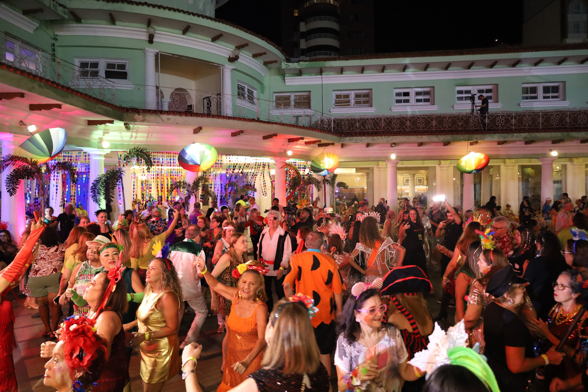 Carnaval da Saudade do Náutico Atlético Clube chega à 58ª edição com homenagem a Fausto Nilo; na foto, registro da 57ª edição do evento, realizada em 2025 (Foto: Beatriz Bley/Divulgação)