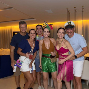 Luiza e Jorge Otoch, Luciana e Julio Saraiva, Jana&iacute;na e Roger Gradvhol(Foto: arquivo pessoal )