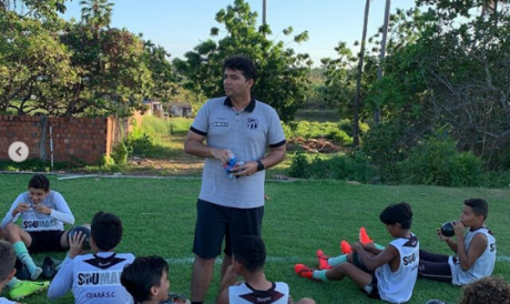Na base do Ceará, o psicólogo Diego Gaspar avalia que o ENTITY_quot_ENTITYtreino emocionalENTITY_quot_ENTITY pode ser aliado aos treinos tático, técnico e físico para maior performance dos atletas 