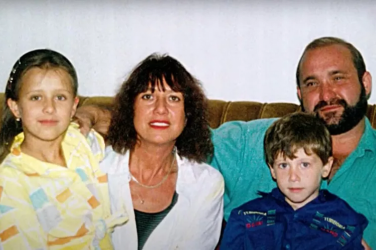 Iwona e Krysztof com os filhos Mylena e Robert Lewandowski