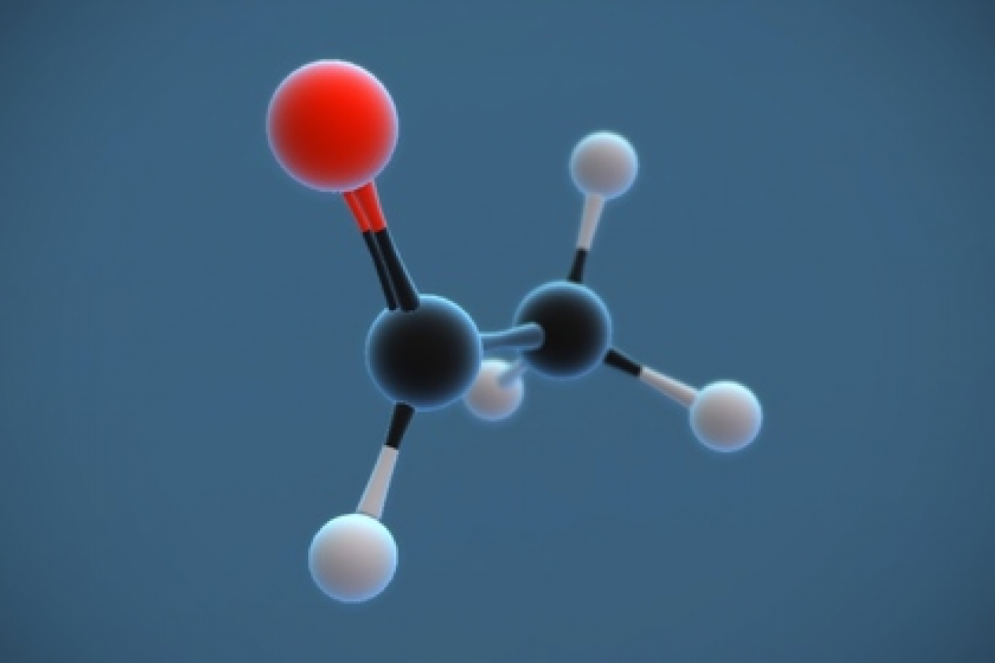 O acetaldeído (etanal) é um produto intermediário da fermentação alcoólica