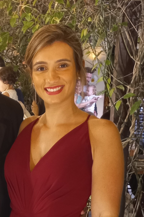 Atualmente doutoranda da Universidade Federal Fluminense (UFF), a cientista ambiental Camille Arraes é pesquisadora do Instituto de Ciências do Mar da Universidade Federal do Ceará (Labomar/UFC)(Foto: Acervo pessoal)