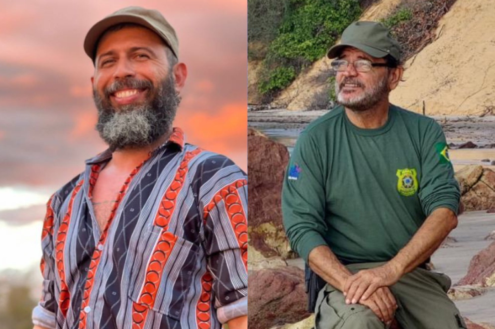 ParaTodosVerem: imagem mostra, à esquerda, Thieres Pinto, biólogo. Ele está de frente, usa uma camisa estampada de listras. Usa uma boina. É um homem branco com barba grisalha. À direita, está Juca Alencar, diretor de fiscalização do Ibama. Ele está em primeiro plano. Atrás está o mar. Usa um boné e camisas verdes(Foto: Arquivo Pessoal/Thieres Pinto/Arquivo Pessoal/Juca Alencar)