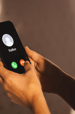 As redes sociais ampliaram o alcance dos stalkers(Foto: Freepik)