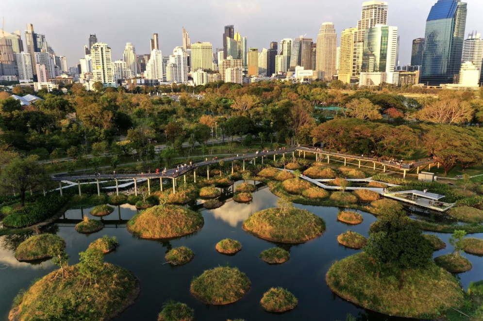 Parque Florestal de Banjakitti, em Bangkok na Tailândia, um dos projetos da Turenscape (Foto: Turenscape )