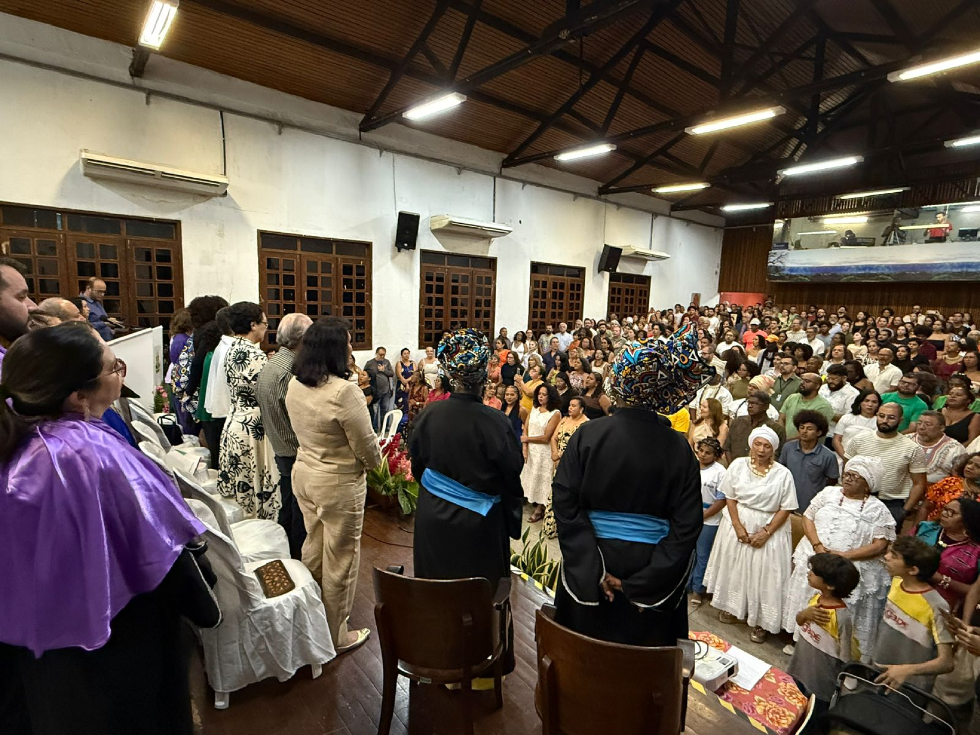 “Pé dentro, pé fora”, disse Valéria, ao reafirmar o compromisso de levar a universidade até onde o povo está(Foto: Elizangela Santos/Diego Monteiro/Urca)