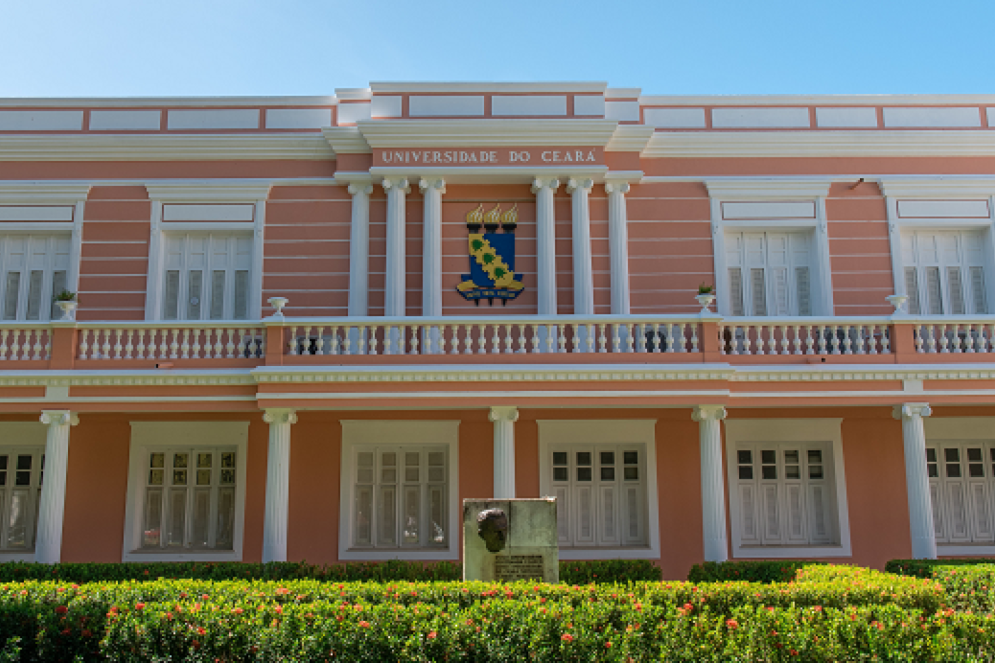 Fachada da Reitoria da UFC(Foto: Viktor Braga/UFC Informa)