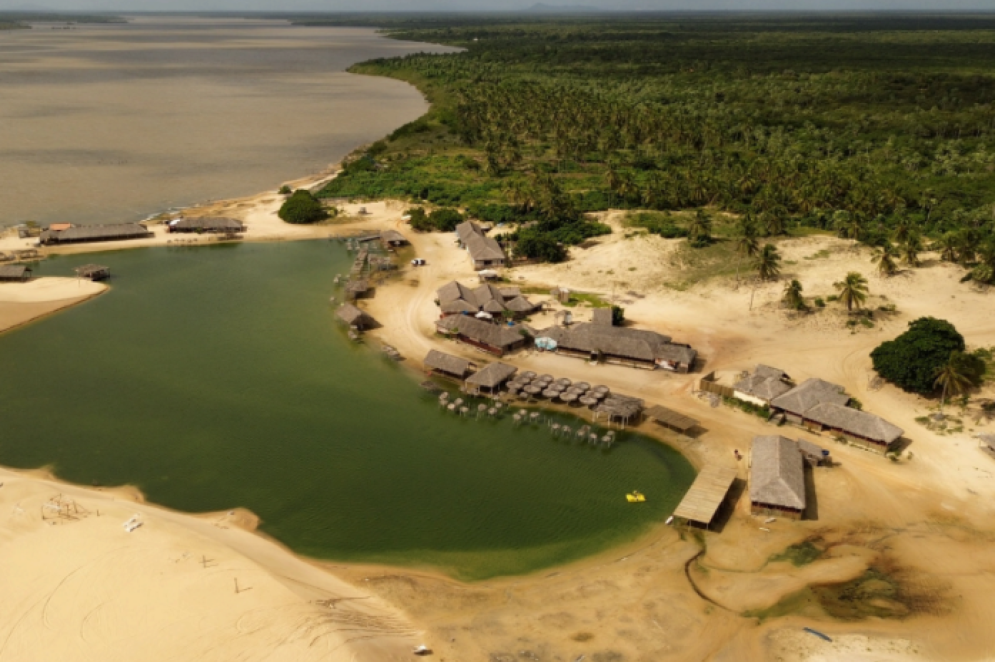 Em agosto de 2025, o Idace apresentou o Atlas do Estudo de Dupla Afeta&ccedil;&atilde;o (agr&aacute;ria e socioambiental) de Tatajuba. O trabalho foi coordenado pelo professor Jeovah Meireles, do departamento de Geografia da UFC, em parceria com a Funcap(Foto: Jeovah Meireles/Atlas da Dupla Afeta&ccedil;&atilde;o de Tatajuba/Idace/Programa Cientista Chefe/UFC)